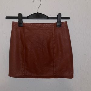 Forever 21 Faux Leather Skirt Size Small